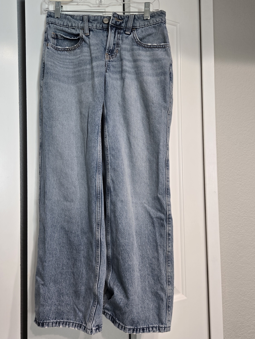 Hollister Light Wash Wide-Leg Jeans